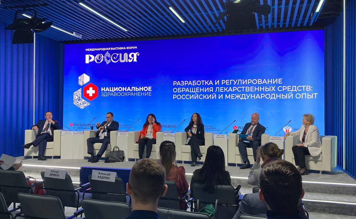 Василий Игнатьев выступил на конгрессе «Национальное здравоохранение — 2023»